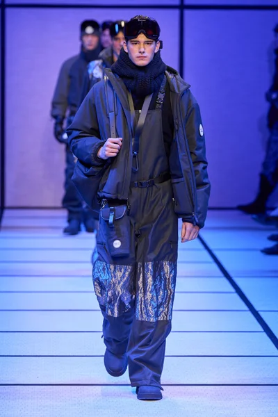 Look 42